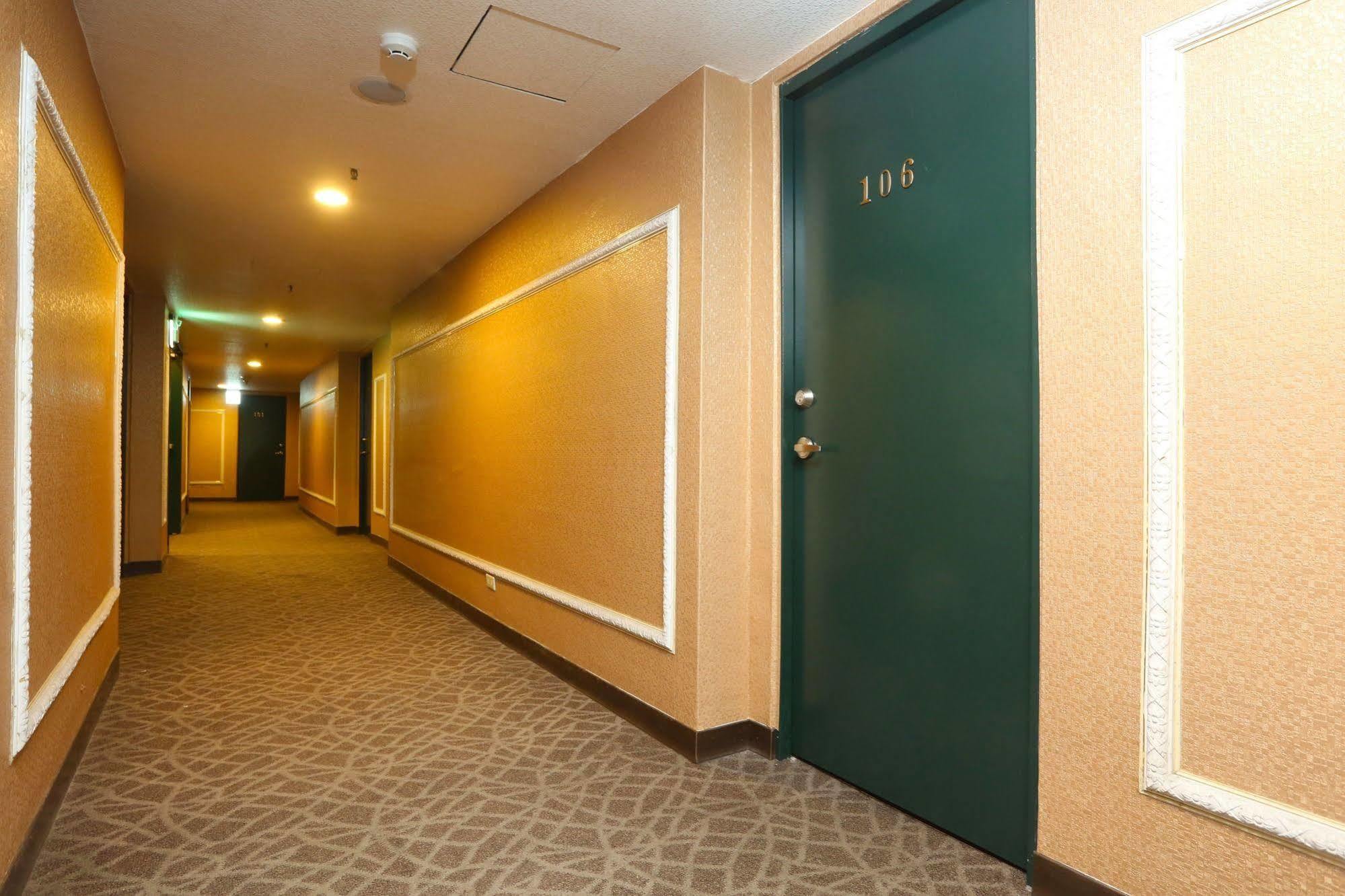 Banciaoking Hotel Taipei Exterior photo